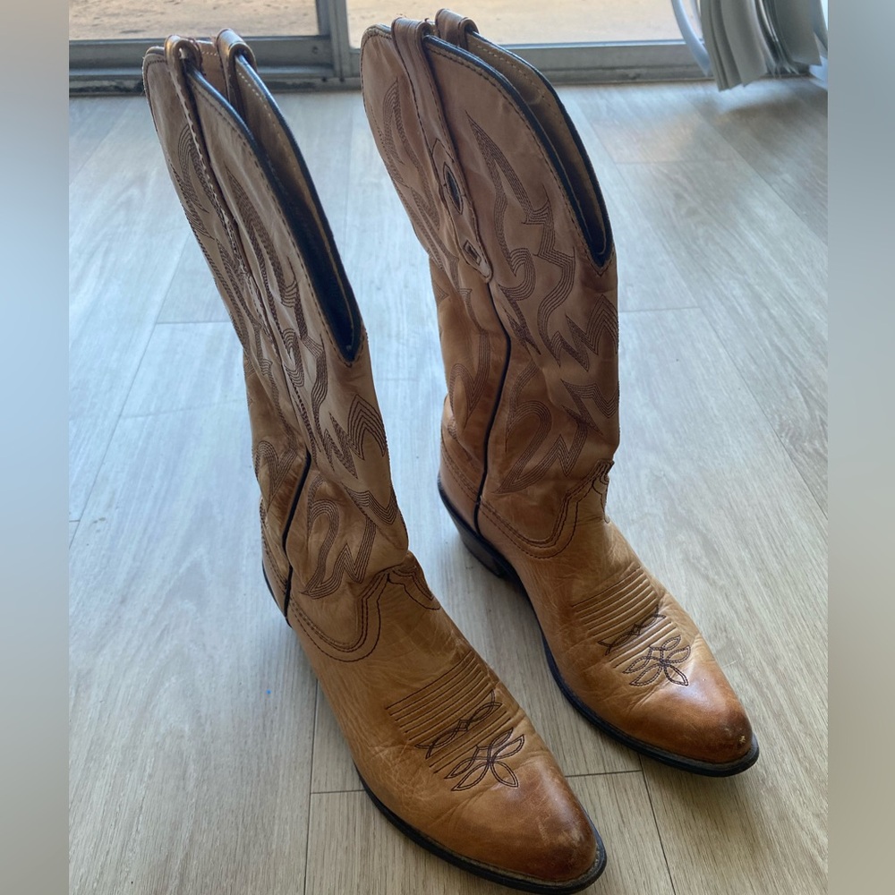 Tan Leather Western Boots